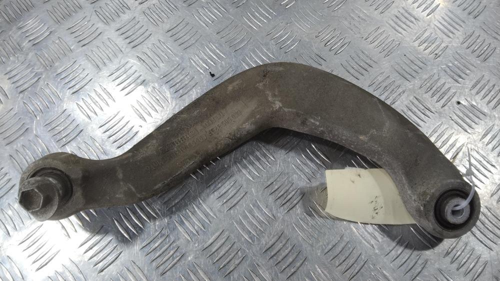 рычаг задний левый Audi A4 B8/8K 2008, цвет, 8K0505323F - фото №1