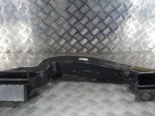 воздуховод Jeep Grand Cherokee WK2 [2-й рестайлинг] 2022, цвет, 68379731AB