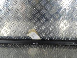 Молдинг стекла двери задней правой внутренний Jeep Grand Cherokee WK2 [2-й рестайлинг] 2022, цвет, 68375996