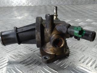 корпус термостата Fiat Punto 3 поколение 2007, цвет, 55180041