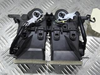 дефлектор обдува салона Jeep Grand Cherokee WK2 [2-й рестайлинг] 2022, цвет, 6TT051X7AA