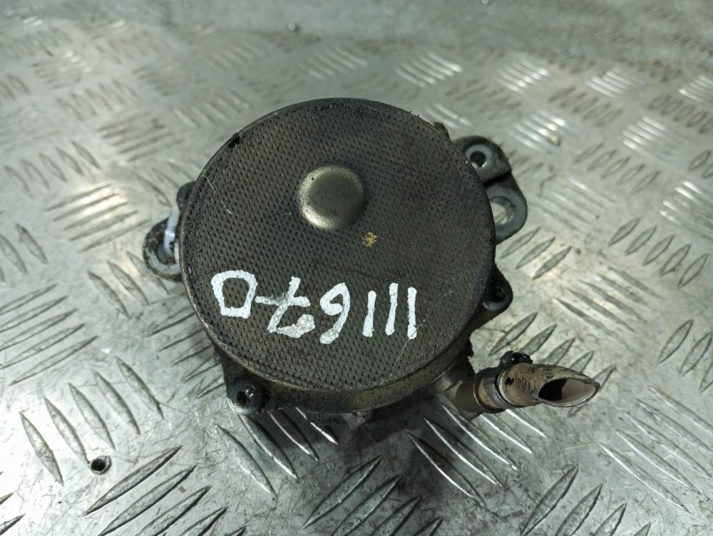 насос вакуумный Fiat Punto 3 поколение 2007, цвет, 73501358 - фото №1