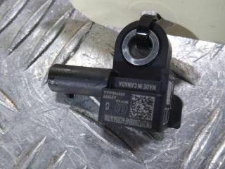 датчик удара Jeep Grand Cherokee WK2 [2-й рестайлинг] 2022, цвет, 68370841AA