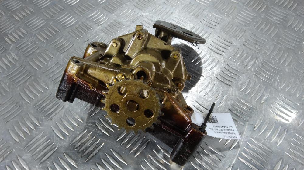 насос масляный Peugeot 307 1 поколение 2004, цвет, 1644149138 - фото №1