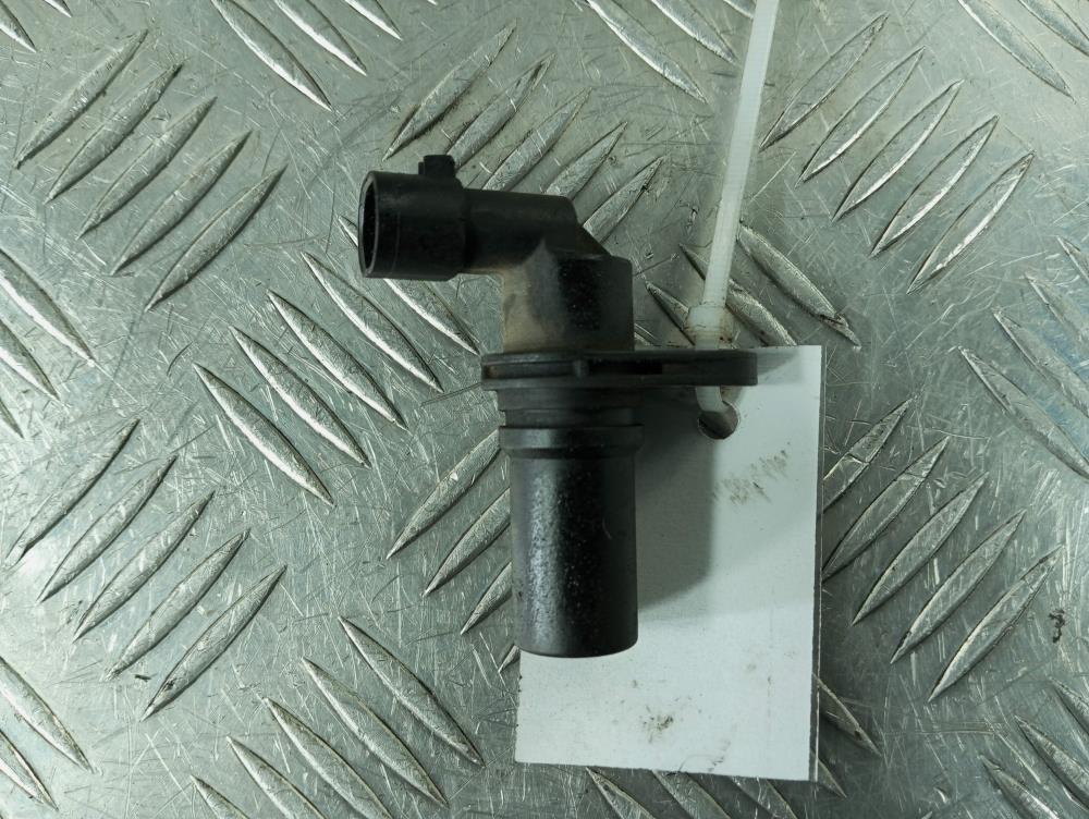 датчик коленвала Fiat Punto 3 поколение 2007, цвет, 73502752 - фото №1