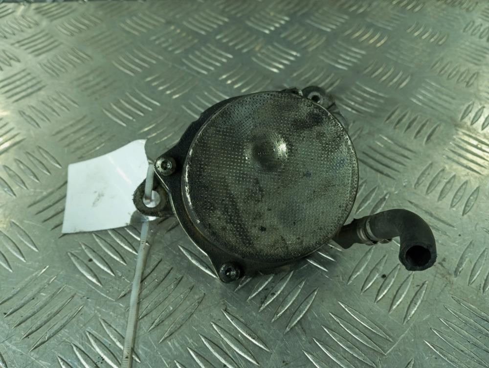 насос вакуумный Fiat Punto 3 поколение 2007, цвет, 73501358 - фото №1