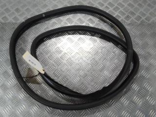 уплотнитель двери Volvo V70 3 поколение 2012, цвет