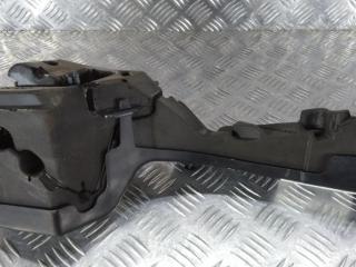 Отбойник капота (демпфер) Jeep Grand Cherokee WK2 [2-й рестайлинг] 2022, цвет, 68426588AC