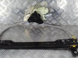 стеклоподъемник задний правый Jeep Grand Cherokee WK2 [2-й рестайлинг] 2022, цвет, E29021-102