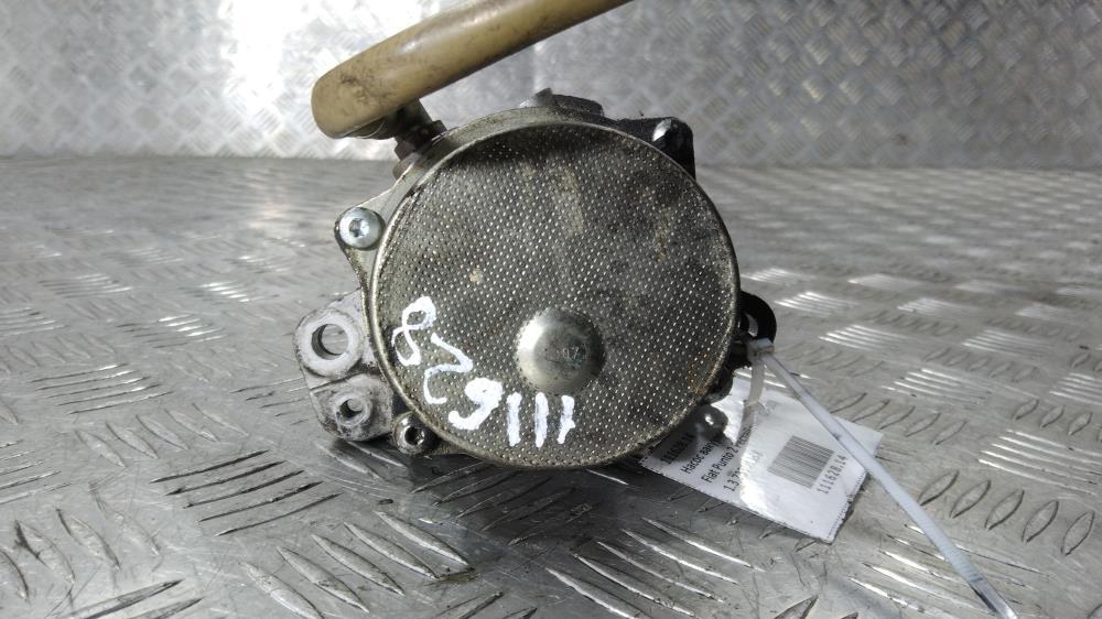 насос вакуумный Fiat Punto 3 поколение 2007, цвет, 73501358 - фото №1