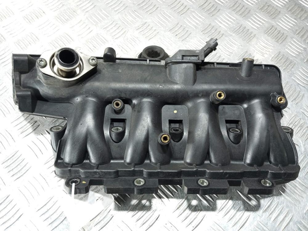 коллектор впускной Fiat Grande Punto 1 поколение 2007, цвет, 55207034 - фото №1