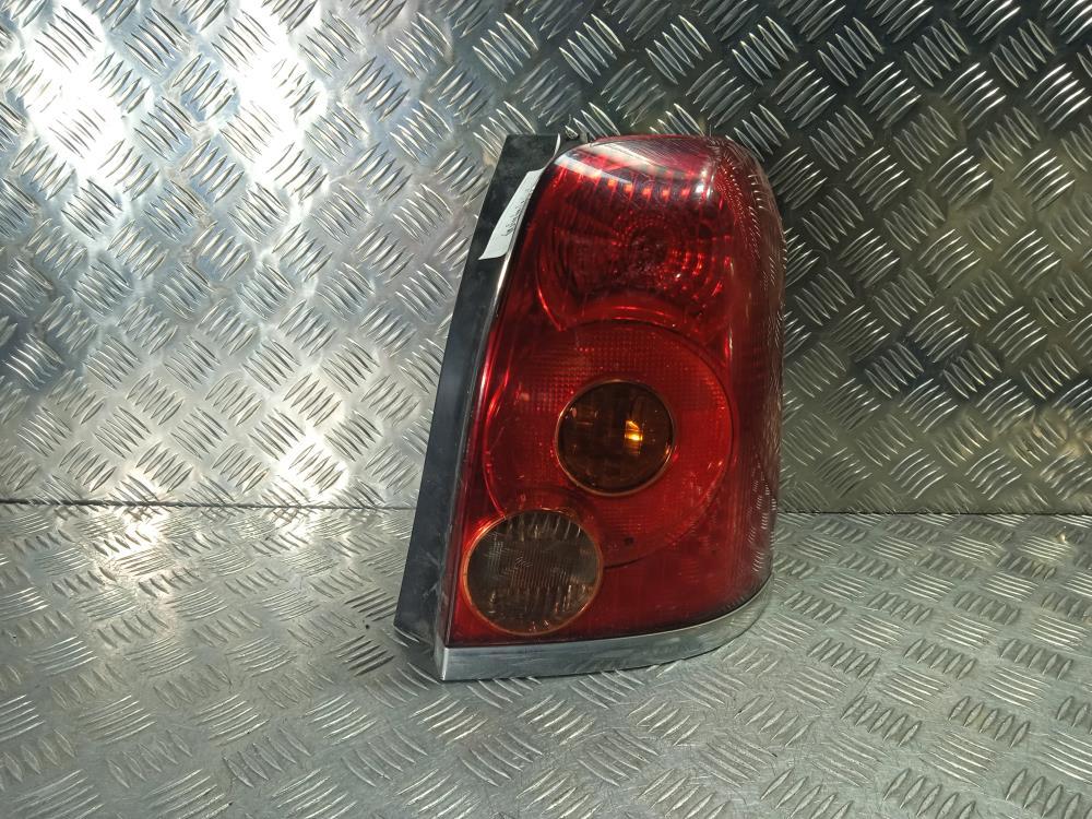 фонарь задний правый Toyota Avensis 2 поколение (T250) 2005, цвет, универсал - фото №1