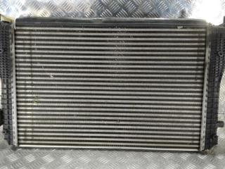 интеркулер Volkswagen Golf 6 поколение 2008, цвет, 1K0145803T