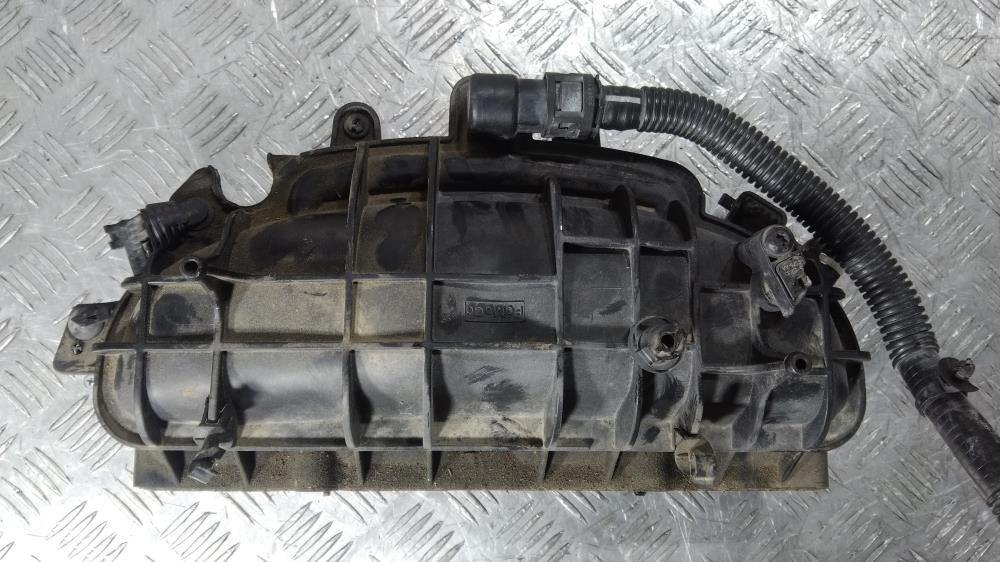 коллектор впускной Volvo V60 1 поколение 2011, цвет, BM5G-9424-D - фото №1