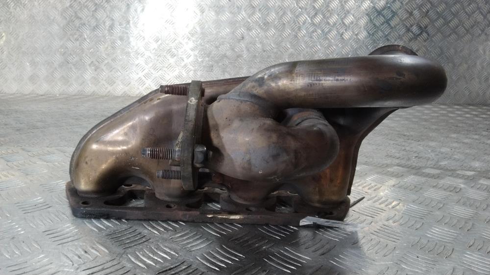 коллектор выпускной Audi A4 B6 2003, цвет - фото №1