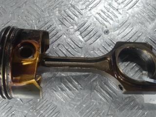 поршень Kia Optima 4 поколение 2015, цвет