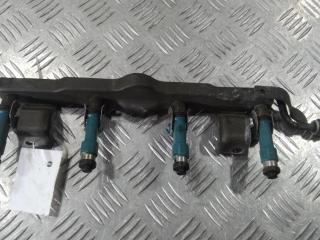 топливная рампа Mazda 3 BL 2008, цвет