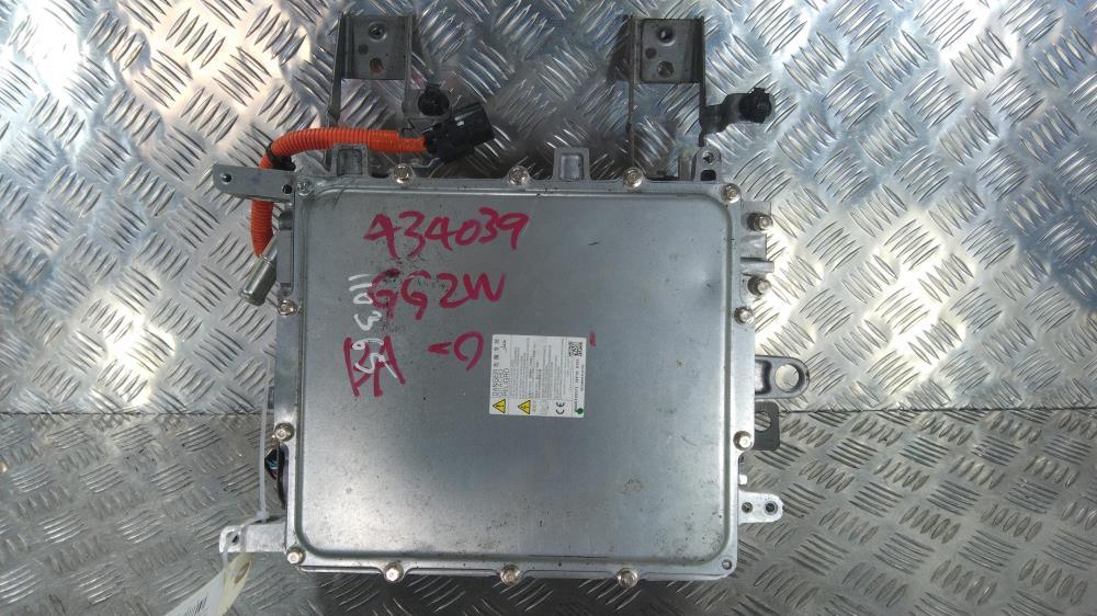 Преобразователь напряжения Mitsubishi Outlander 3 поколение 2013, цвет, W005T70171 - фото №1