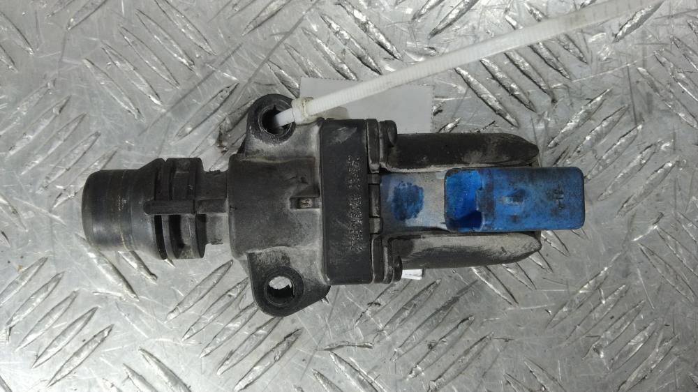 кран отопителя (печки) Volvo V60 1 поколение 2011, цвет, BM5G-8C605-DA - фото №1