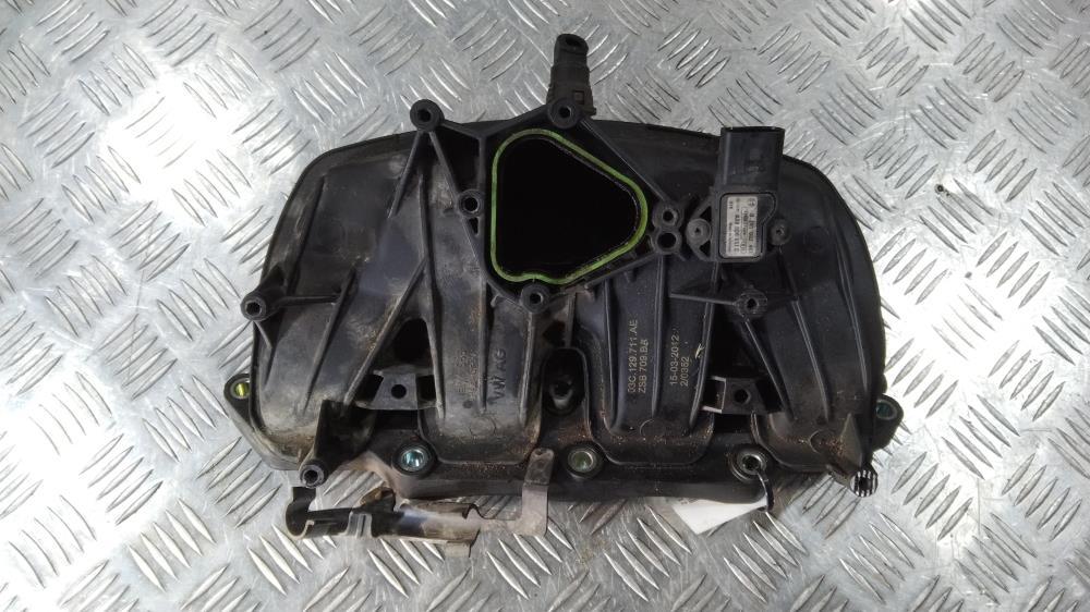 коллектор впускной Volkswagen Golf 6 поколение 2010, цвет, 03C129711AE - фото №1