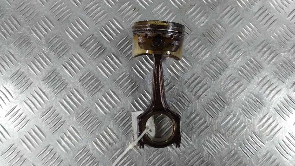 поршень Opel Astra G 1999, цвет - фото №1