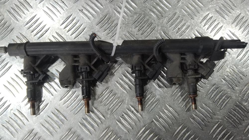 топливная рампа Mini Cooper R56 2008, цвет, 752817880 - фото №1