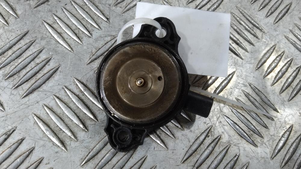 Клапан фазорегулятора BMW 5 F10/F11/F07 2013, цвет, 7593719 - фото №1