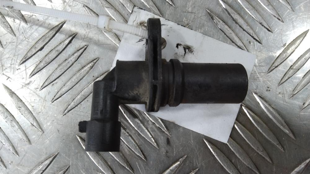 датчик коленвала Fiat Punto 3 поколение 2007, цвет, 73502752 - фото №1