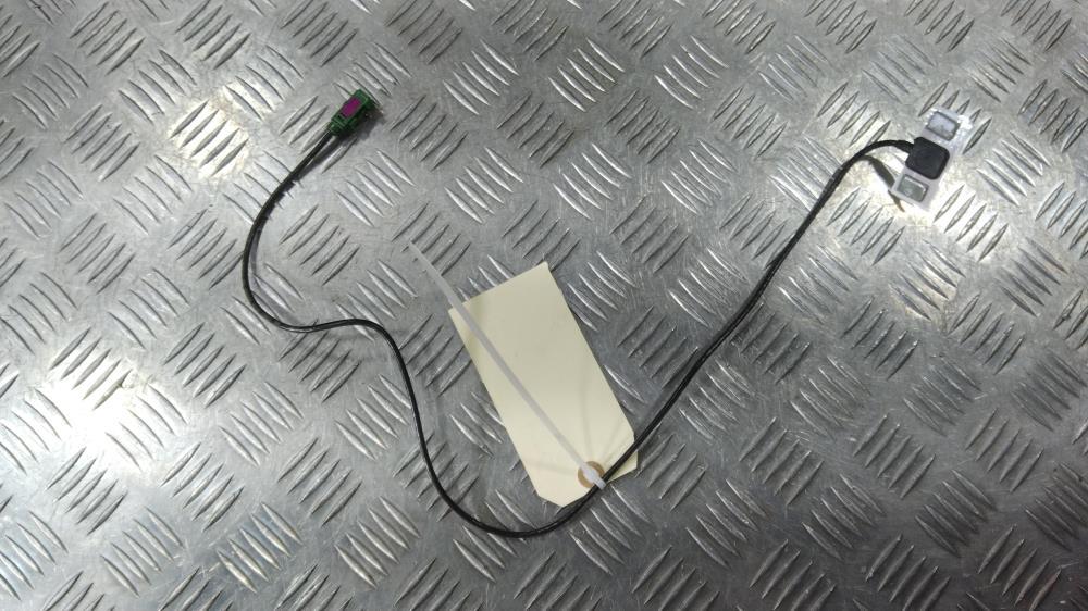 усилитель антенны Tesla Model X 1 поколение 2019, Электро , цвет, 1062393-00 - фото №1