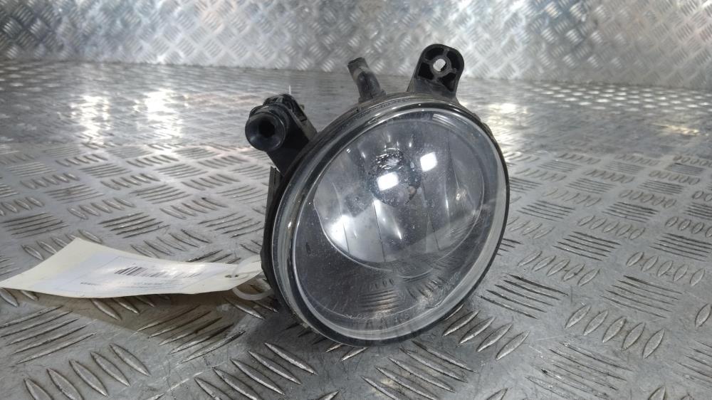 фара противотуманная правая Audi A4 B8/8K 2010, цвет, 271650-00 - фото №1