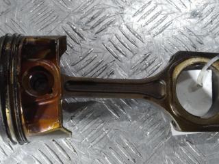 поршень Kia Optima 3 поколение [рестайлинг] 2014, цвет