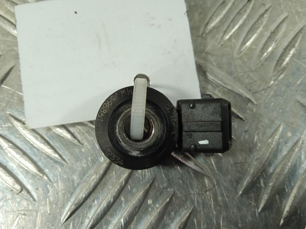 датчик детонации BMW 3 серия F30/F31/F34 2012, цвет, 7598861-01 - фото №1