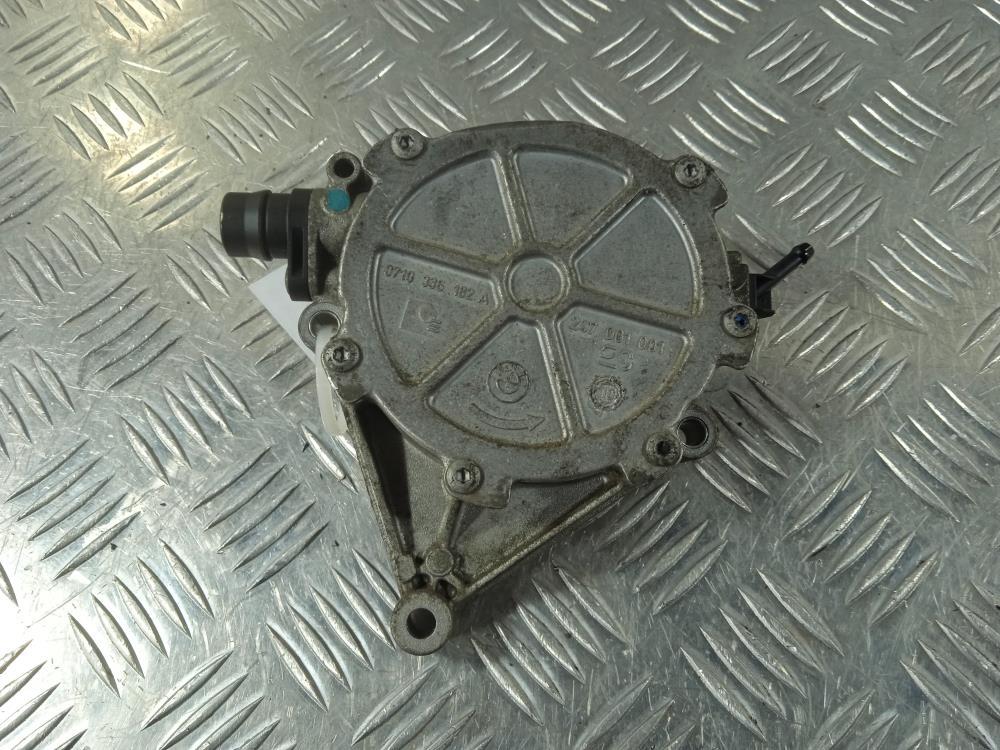 насос вакуумный BMW 3 серия F30/F31/F34 2012, цвет, 0710336182A - фото №1