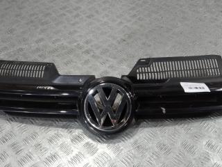 решетка радиатора Volkswagen Golf 5 поколение 2006, цвет