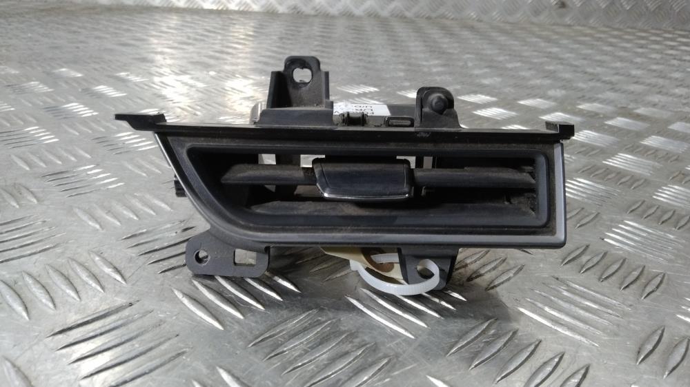 дефлектор обдува салона Tesla Model X 1 поколение 2019, Электро , цвет, 1096880-00 - фото №1