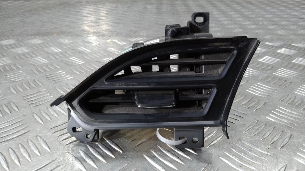 дефлектор обдува салона Tesla Model X 1 поколение 2019, Электро , цвет, 1096877-00 - фото №1