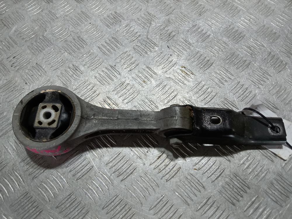 подушка крепления КПП Audi A1 8X 2012, цвет, 9Q0199851AP - фото №1