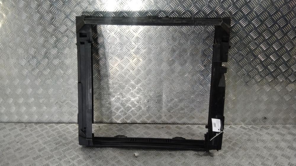 Передняя панель крепления облицовки (телевизор) BMW X5 E53 2010, Бензин 4.4, цвет, 7576271 - фото №1