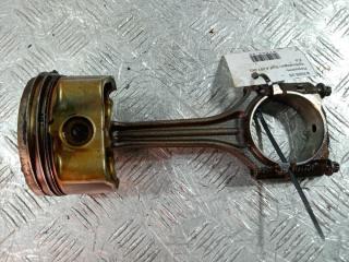 поршень Volkswagen Golf 5 поколение 2003, цвет