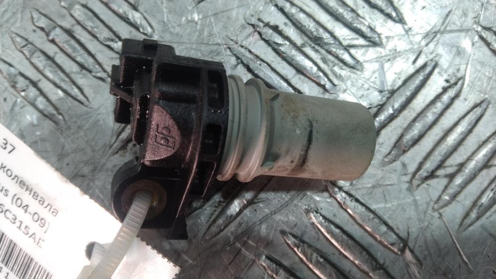 датчик коленвала Ford Focus 2 поколение 2006, цвет, 1M5A6C315AE - фото №1
