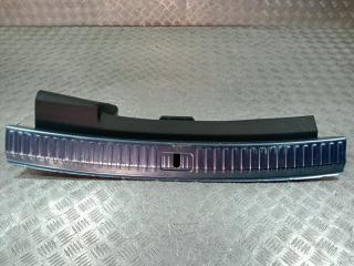 накладка внутренняя на заднюю панель кузова Audi Q8 1 поколение 2022, цвет, 4M8864483