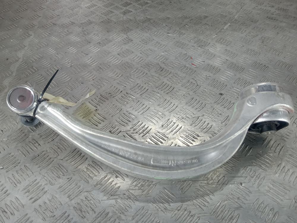 рычаг передний правый Audi Q8 1 поколение 2022, цвет, 4M0407696C - фото №1