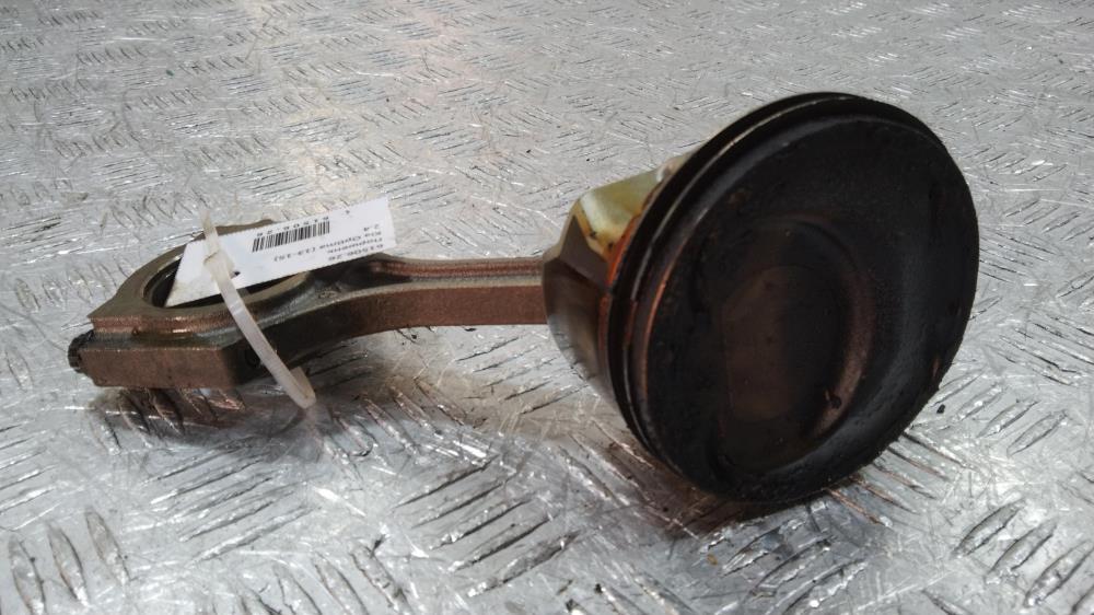 поршень Kia Optima 4 поколение 2015, цвет - фото №1