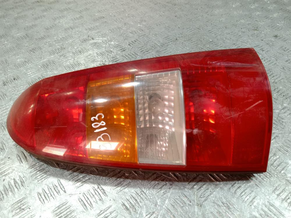 фонарь задний правый Opel Astra G 2001, цвет - фото №1