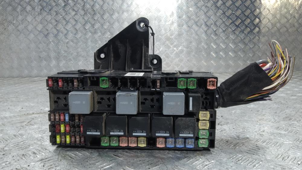 блок предохранителей Ford Transit Custom 1 поколение 2015, цвет, BK2T14401 - фото №1