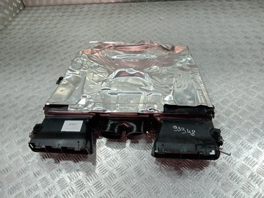 корпус воздушного фильтра Audi Q8 1 поколение 2022, цвет, 4M0133835 - фото №1