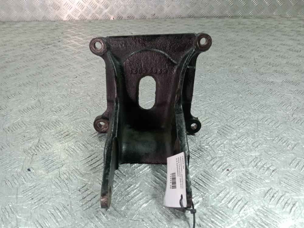 кронштейн двигателя Jeep Cherokee XJ 1999, цвет, 52020021 - фото №1