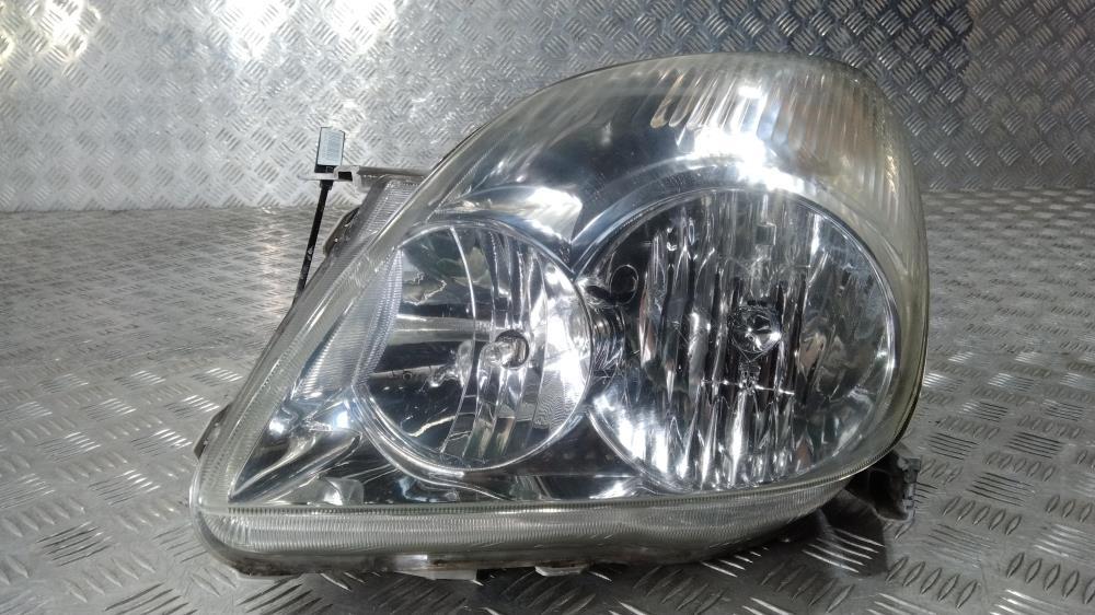 фара левая Toyota COROLLA VERSO 2003, цвет - фото №1