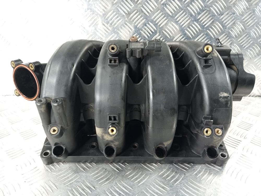 коллектор впускной Chevrolet Cruze 1 поколение 2011, цвет, 55570283 - фото №1