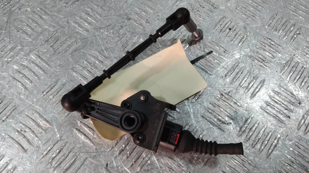 датчик дорожного просвета Audi Q8 1 поколение 2022, цвет, 4M0907503 - фото №1